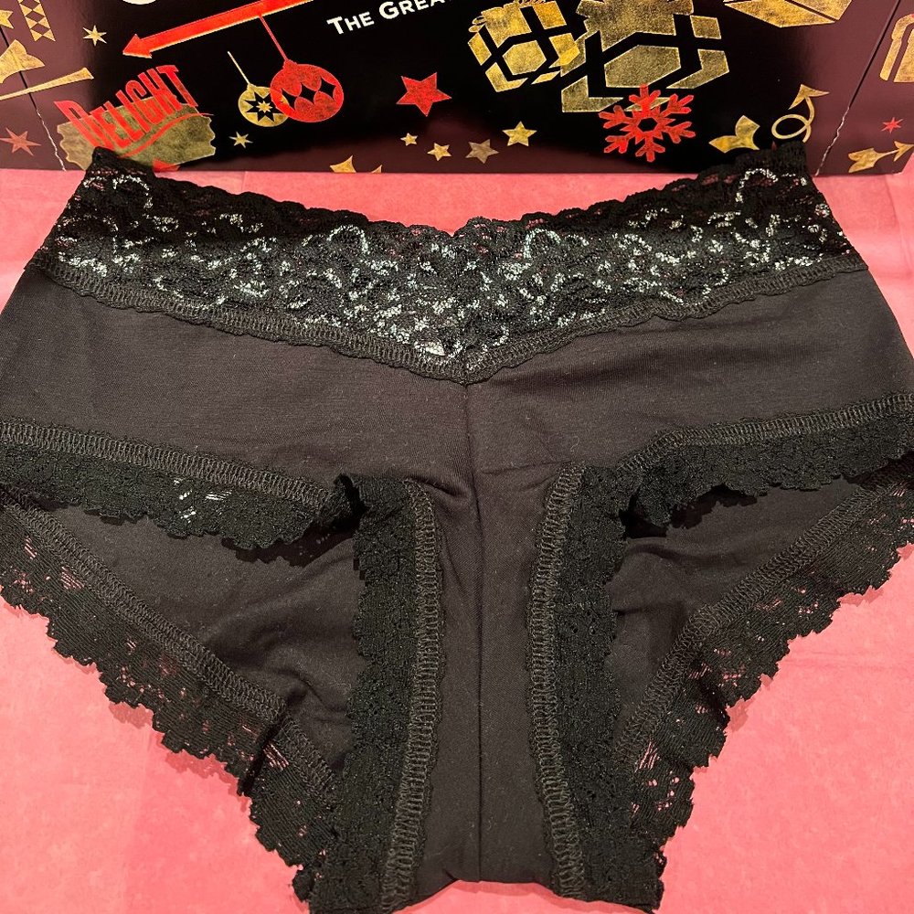 Hanky Panky - Picture 3 of 4